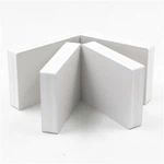 Bileog phlaisteach chrua soiléir